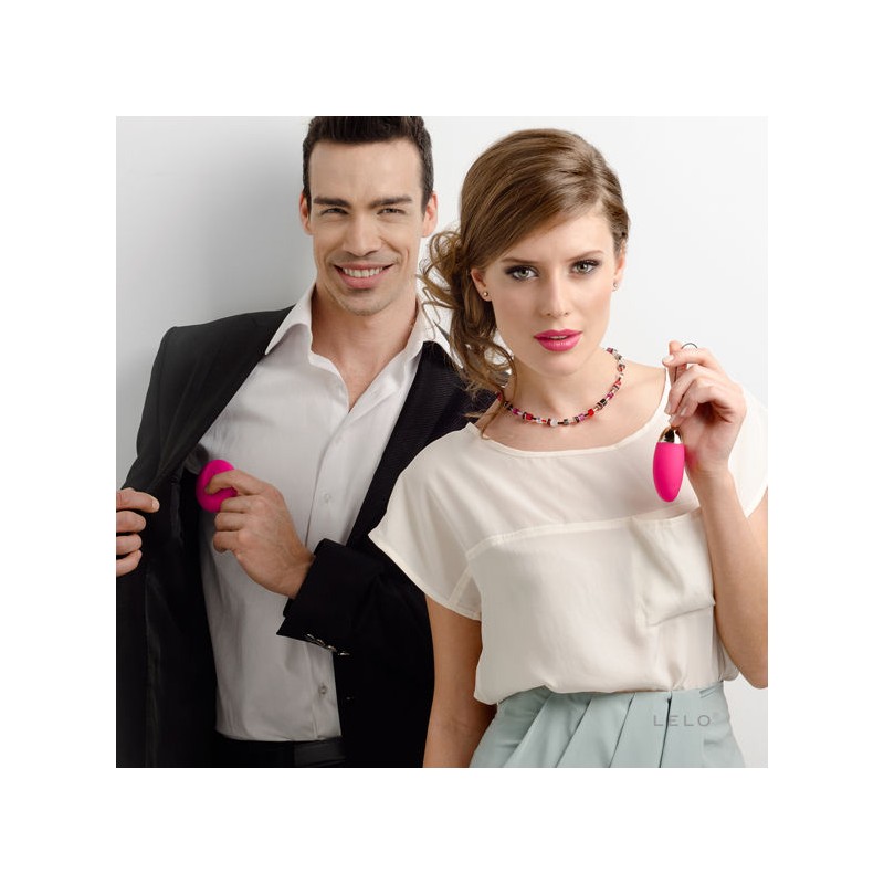 LELO LYLA 2 INSIGNIA DESIGN EDITION HUEVO MASAJEADOR FUCSIA